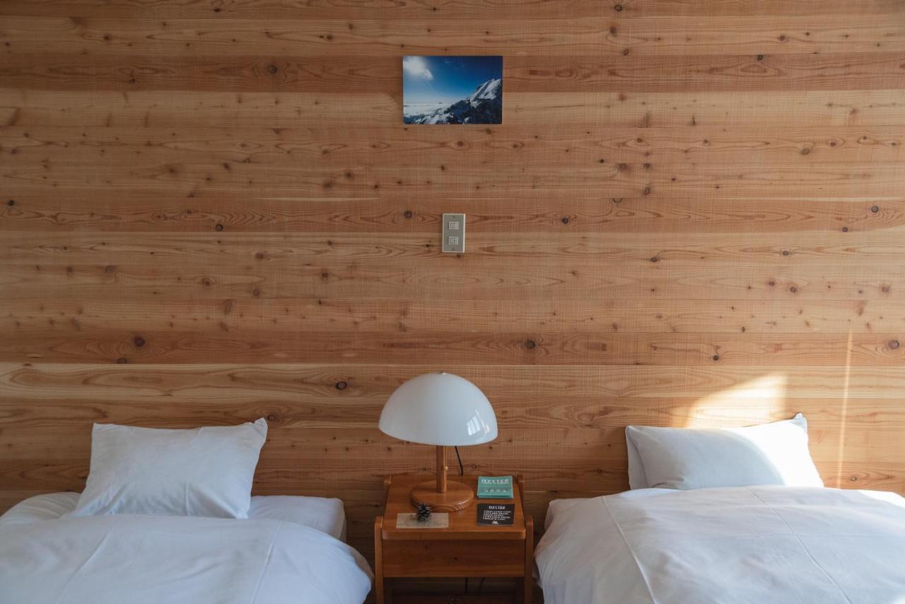 Hytter Lakeside Lodge Chino Ngoại thất bức ảnh