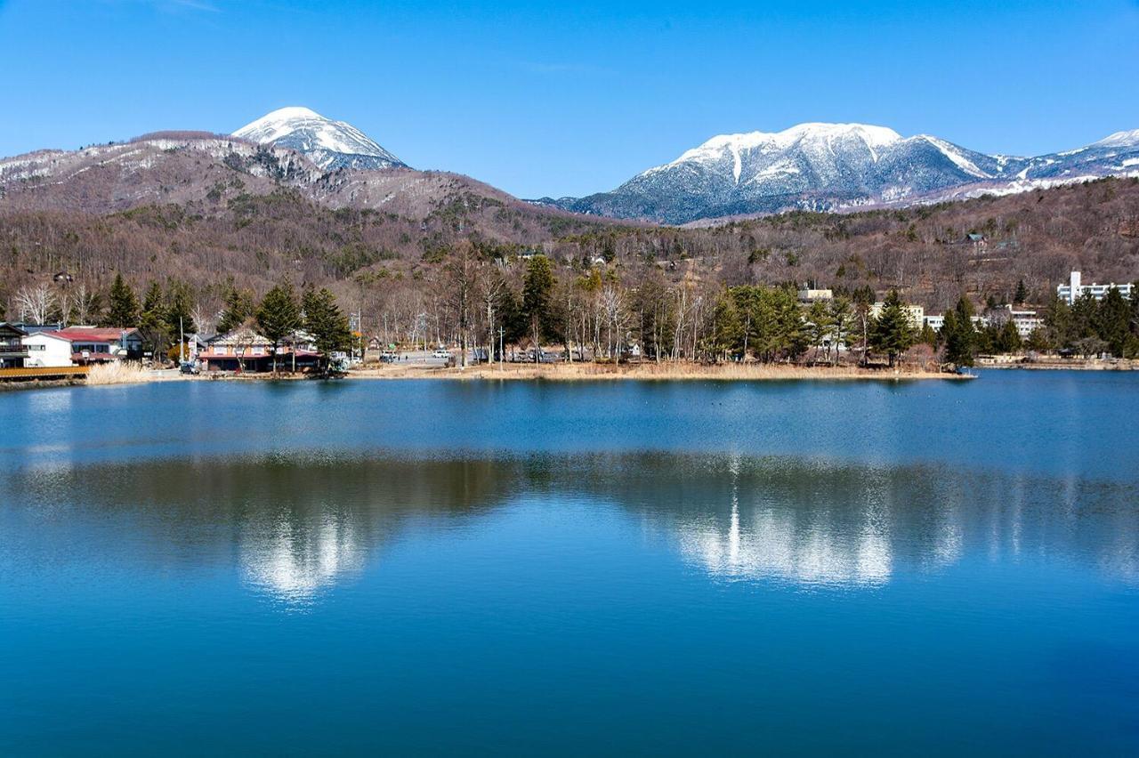 Hytter Lakeside Lodge Chino Ngoại thất bức ảnh